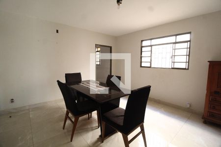 Sala de Jantar de casa para alugar com 4 quartos, 160m² em Brasil, Uberlândia