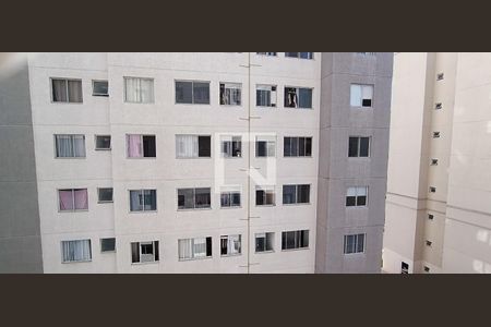 Vista da Sala/Cozinha de apartamento para alugar com 2 quartos, 44m² em Jardim Maria Duarte, São Paulo