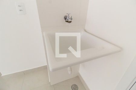 Sala/Cozinha de apartamento para alugar com 2 quartos, 33m² em Fazenda Aricanduva, São Paulo