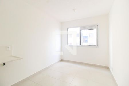 Sala/Cozinha de apartamento para alugar com 2 quartos, 33m² em Fazenda Aricanduva, São Paulo