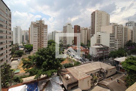 Vista de apartamento à venda com 2 quartos, 180m² em Itaim Bibi, São Paulo