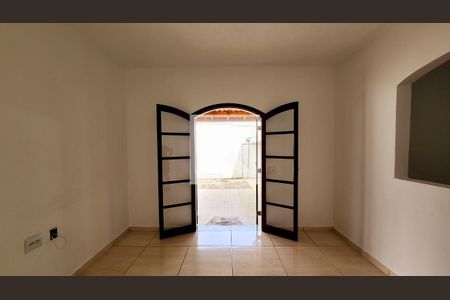 Sala de casa de condomínio para alugar com 2 quartos, 86m² em Mirante de Jundiaí, Jundiaí