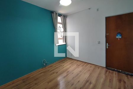 Sala de apartamento para alugar com 2 quartos, 49m² em Parque São Jorge, Campinas