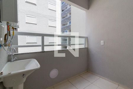 Varanda- Área de serviço  de apartamento para alugar com 2 quartos, 40m² em Jurubatuba, São Paulo