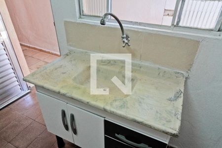 Cozinha de casa para alugar com 1 quarto, 35m² em Vila Iorio, São Paulo