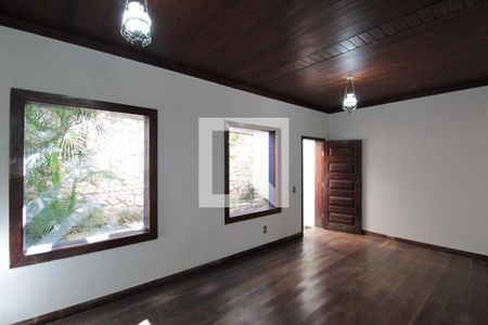 Sala de casa para alugar com 4 quartos, 760m² em Dona Clara, Belo Horizonte