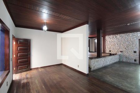 Sala de casa para alugar com 4 quartos, 760m² em Dona Clara, Belo Horizonte