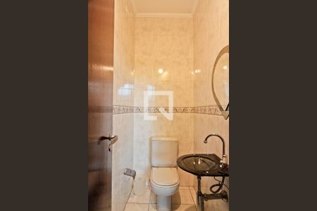 Lavabo de casa para alugar com 3 quartos, 325m² em Vila Ester (zona Norte), São Paulo