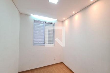 Quarto 1 de apartamento para alugar com 2 quartos, 43m² em Cidade São Mateus, São Paulo