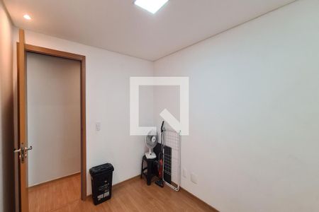 Quarto 1 de apartamento para alugar com 2 quartos, 43m² em Cidade São Mateus, São Paulo