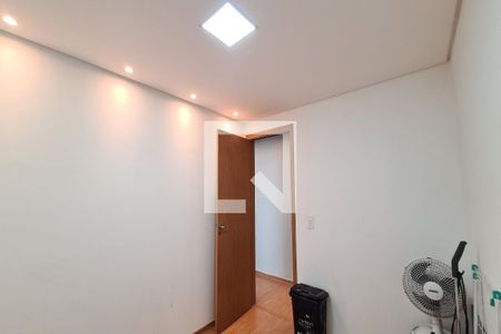 Quarto 1 de apartamento para alugar com 2 quartos, 43m² em Cidade São Mateus, São Paulo