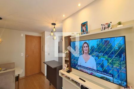 Sala de apartamento para alugar com 2 quartos, 43m² em Cidade São Mateus, São Paulo