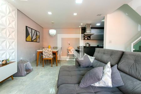 Sala de casa para alugar com 3 quartos, 152m² em Vila Antonina, São Paulo