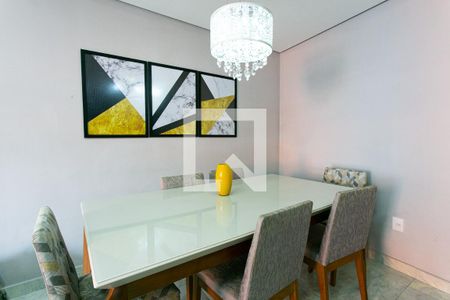 Sala de casa para alugar com 3 quartos, 152m² em Vila Antonina, São Paulo