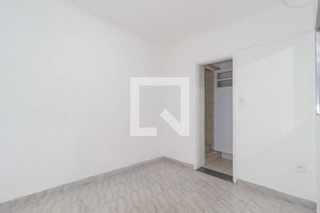 Quarto de casa para alugar com 1 quarto, 40m² em Vila Bertioga, São Paulo