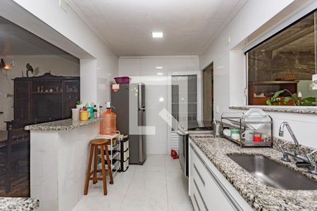 Cozinha de casa à venda com 3 quartos, 200m² em Parque Fongaro, São Paulo