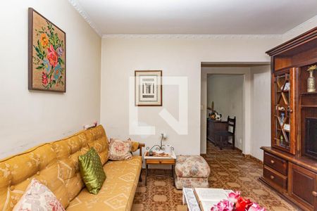 Sala de casa à venda com 3 quartos, 200m² em Parque Fongaro, São Paulo