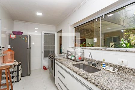 Cozinha de casa à venda com 3 quartos, 200m² em Parque Fongaro, São Paulo