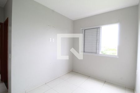 Suíte de apartamento para alugar com 2 quartos, 58m² em Jardim Holanda, Uberlândia