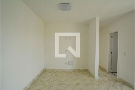 Sala de apartamento para alugar com 2 quartos, 58m² em Utinga, Santo André