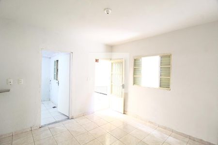 Sala de casa para alugar com 3 quartos, 150m² em Granada, Uberlândia