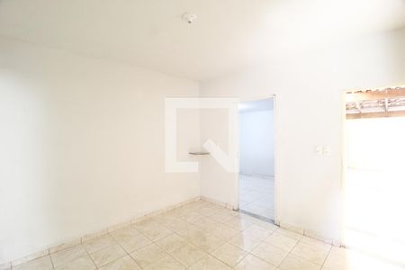 Sala de casa para alugar com 3 quartos, 150m² em Granada, Uberlândia