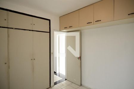 Quarto 2 de apartamento para alugar com 2 quartos, 70m² em Esplanada, Belo Horizonte