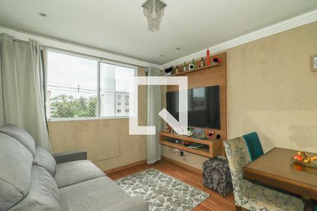 Sala de apartamento para alugar com 2 quartos, 45m² em Mário Quintana, Porto Alegre