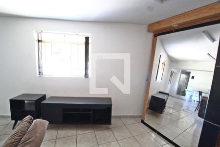 Sala/Quarto de kitnet/studio para alugar com 1 quarto, 35m² em Centro, Uberlândia