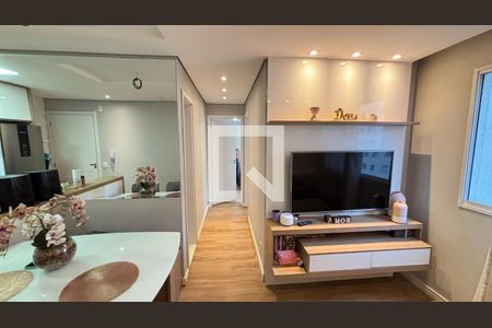 Sala de apartamento para alugar com 2 quartos, 44m² em Parque Sao Vicente, Santo André