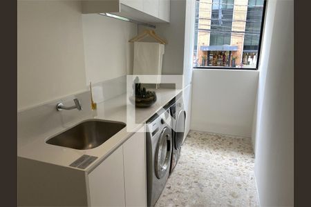 Apartamento à venda com 3 quartos, 145m² em Jardins, São Paulo