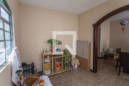 Sala de casa à venda com 2 quartos, 199m² em Maria Virgínia, Belo Horizonte