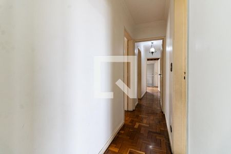Corredor de apartamento para alugar com 3 quartos, 127m² em Liberdade, São Paulo