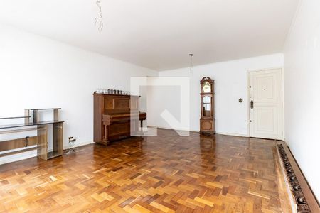 Sala de apartamento para alugar com 3 quartos, 127m² em Liberdade, São Paulo