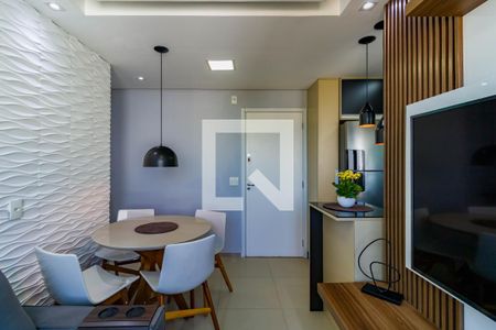 Sala de apartamento para alugar com 2 quartos, 47m² em Jardim Helga, São Paulo