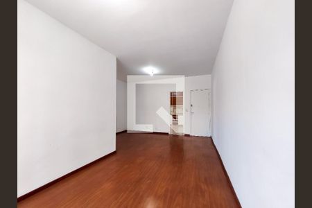 Sala de apartamento para alugar com 2 quartos, 72m² em Vila Isabel, Rio de Janeiro