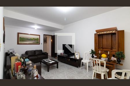 Sala de casa à venda com 4 quartos, 228m² em Vila Franci, São Paulo