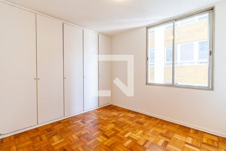 Quarto 1 de apartamento à venda com 3 quartos, 130m² em Cerqueira César, São Paulo