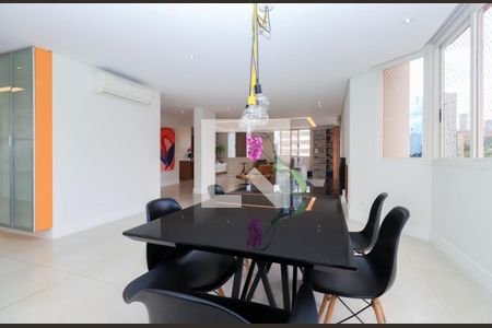 Foto 06 de apartamento à venda com 2 quartos, 204m² em Pinheiros, São Paulo