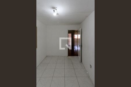 Sala de casa para alugar com 1 quarto, 60m² em Vila Bancaria, São Paulo