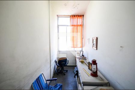 Sala de apartamento para alugar com 2 quartos, 74m² em São Francisco Xavier, Rio de Janeiro