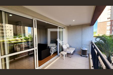 Varanda - Sala/Quarto de apartamento à venda com 1 quarto, 50m² em Centro, Jundiaí