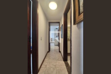 Corredor de apartamento para alugar com 2 quartos, 81m² em Recreio dos Bandeirantes, Rio de Janeiro