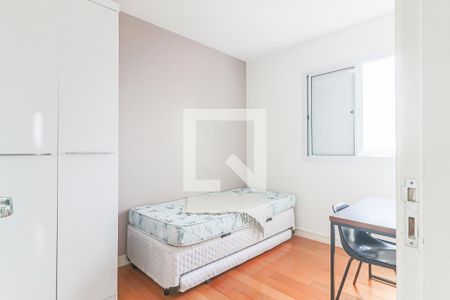 Quarto 1 de apartamento para alugar com 2 quartos, 52m² em Vila Gomes, São Paulo