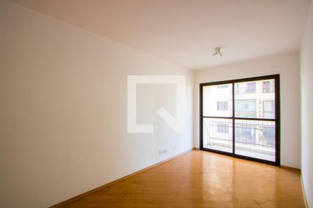 Sala de apartamento à venda com 3 quartos, 86m² em Vila Floresta, Santo André