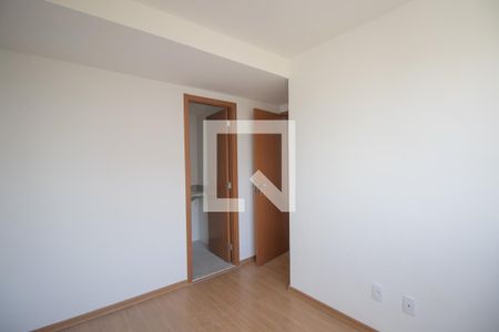 Suíte 1 de apartamento para alugar com 2 quartos, 65m² em Colubandê, São Gonçalo