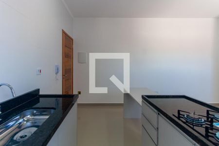 Cozinha de apartamento para alugar com 2 quartos, 50m² em Vila California, São Paulo