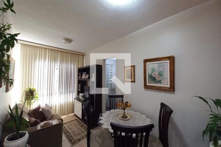 Sala de apartamento à venda com 2 quartos, 50m² em Vila Georgina, Campinas