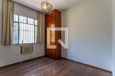 Quarto 1 de apartamento à venda com 2 quartos, 70m² em Tijuca, Rio de Janeiro