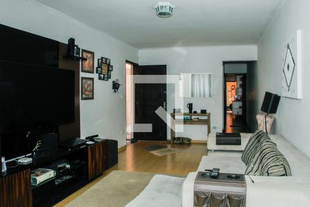 Sala de TV de casa à venda com 4 quartos, 250m² em Jardim Santo Elias, São Paulo
